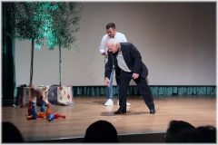 Grazie-don-Leone-250